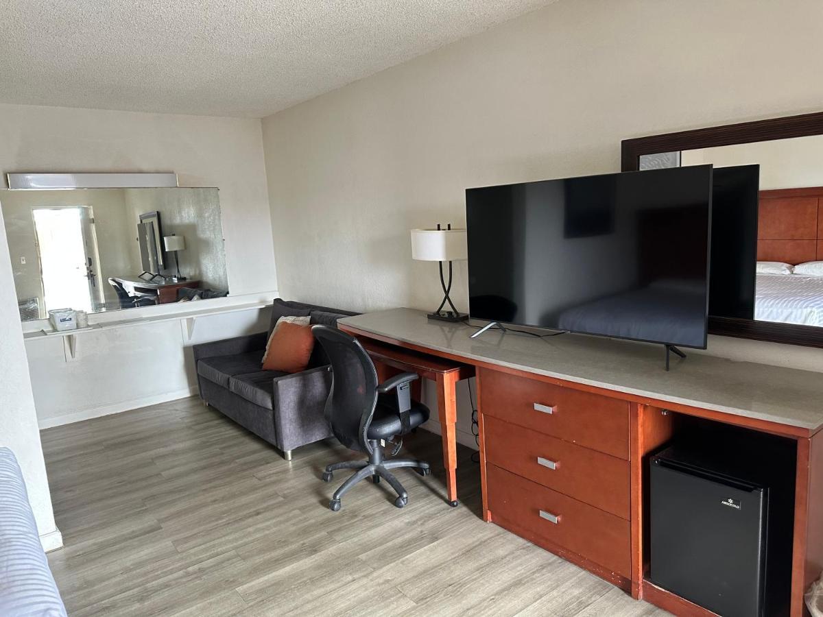 Travelodge By Wyndham Parker Ngoại thất bức ảnh